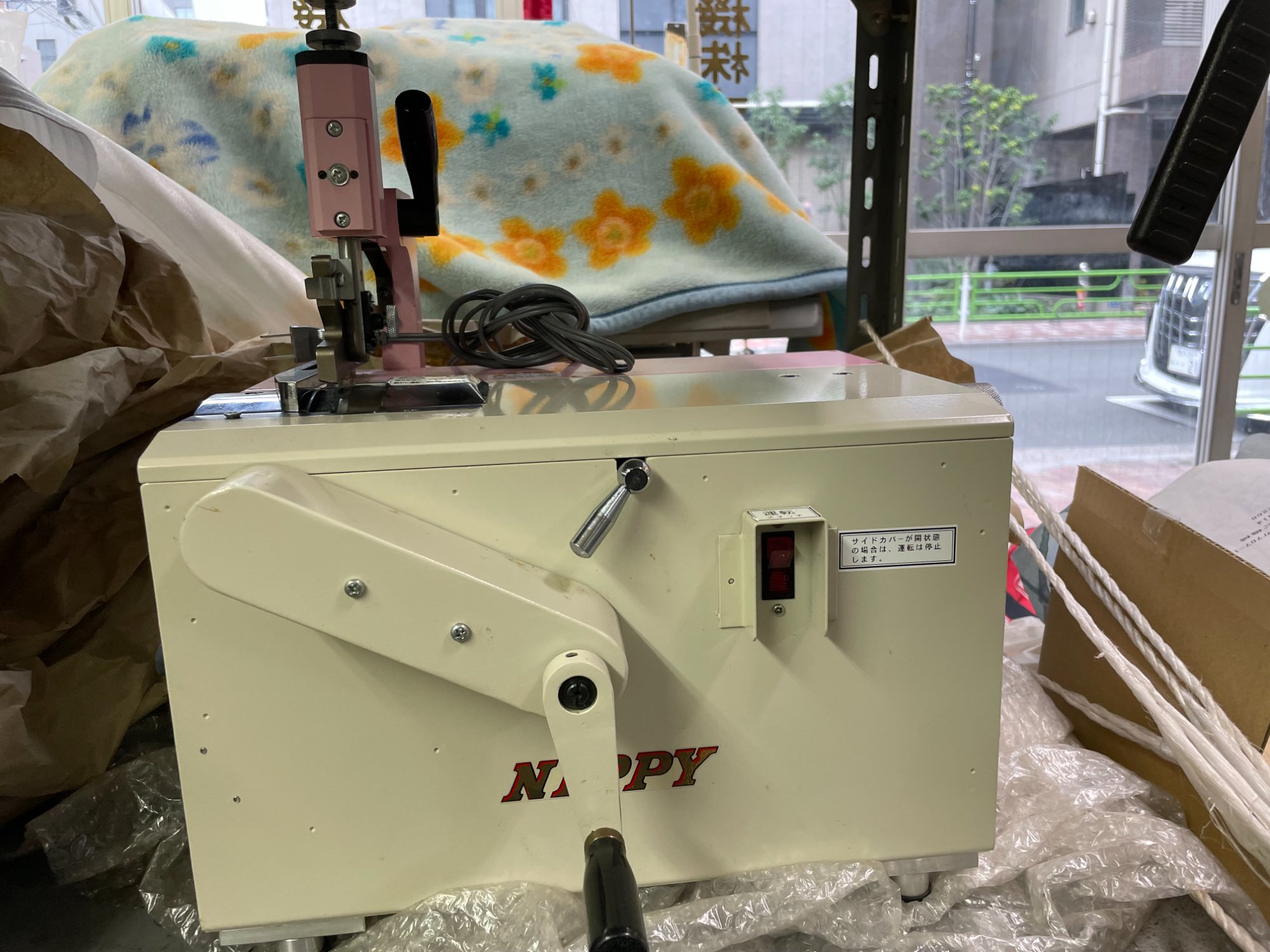 NIPPY NP-1010 スカイミニ 革漉き機 中古 東京精機 台東区